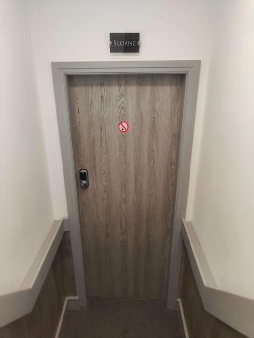 Sloane Modern 2 Bedroom Seafront Apartment Blackpool Zewnętrze zdjęcie