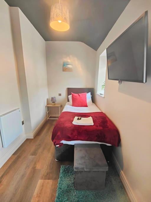 Sloane Modern 2 Bedroom Seafront Apartment Blackpool Zewnętrze zdjęcie